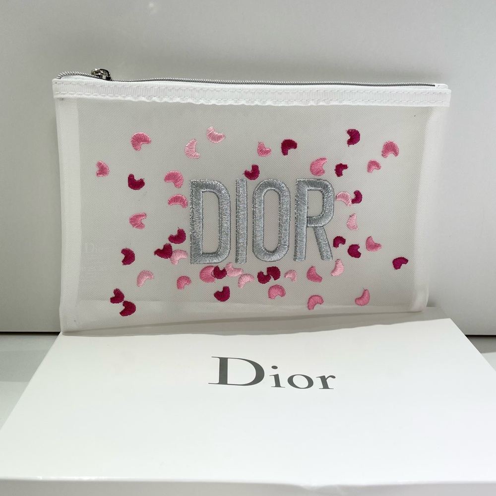 Dior beauty gift cosmetic bag - Picture 1 of 8